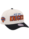M&N Draft Day Pro Pinch Snapback - New York Knicks