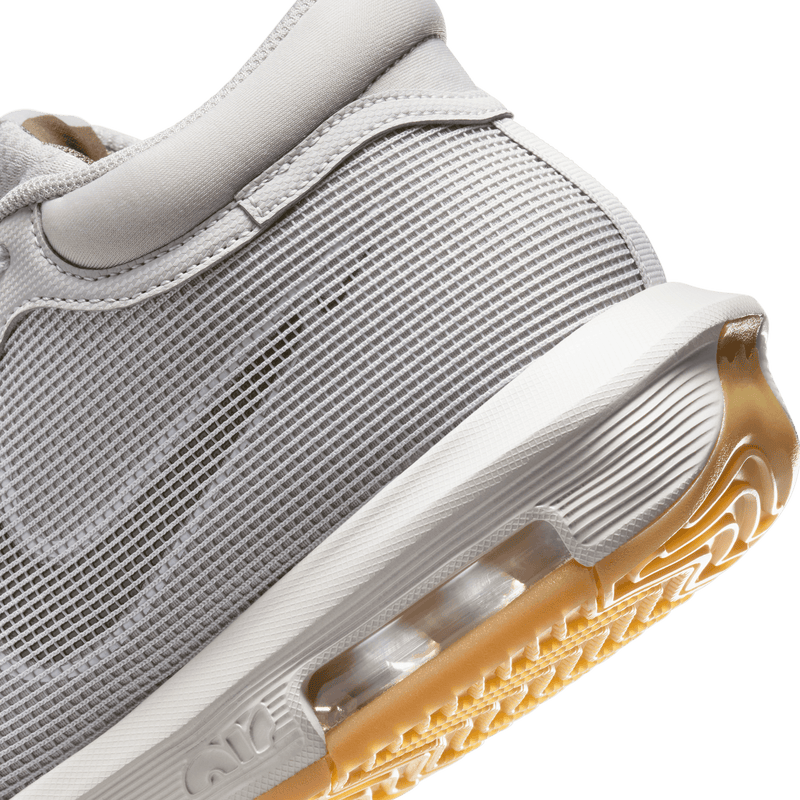 Nike Lebron Witness VIII - FB2239-003