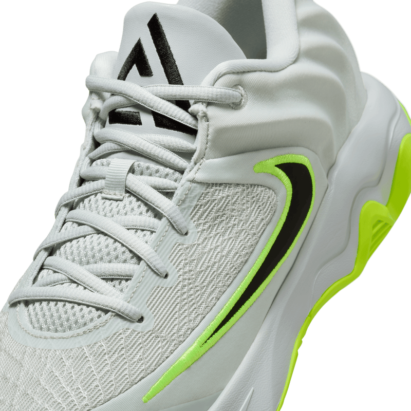 Nike Giannis Immortality 4 FQ3680-007
