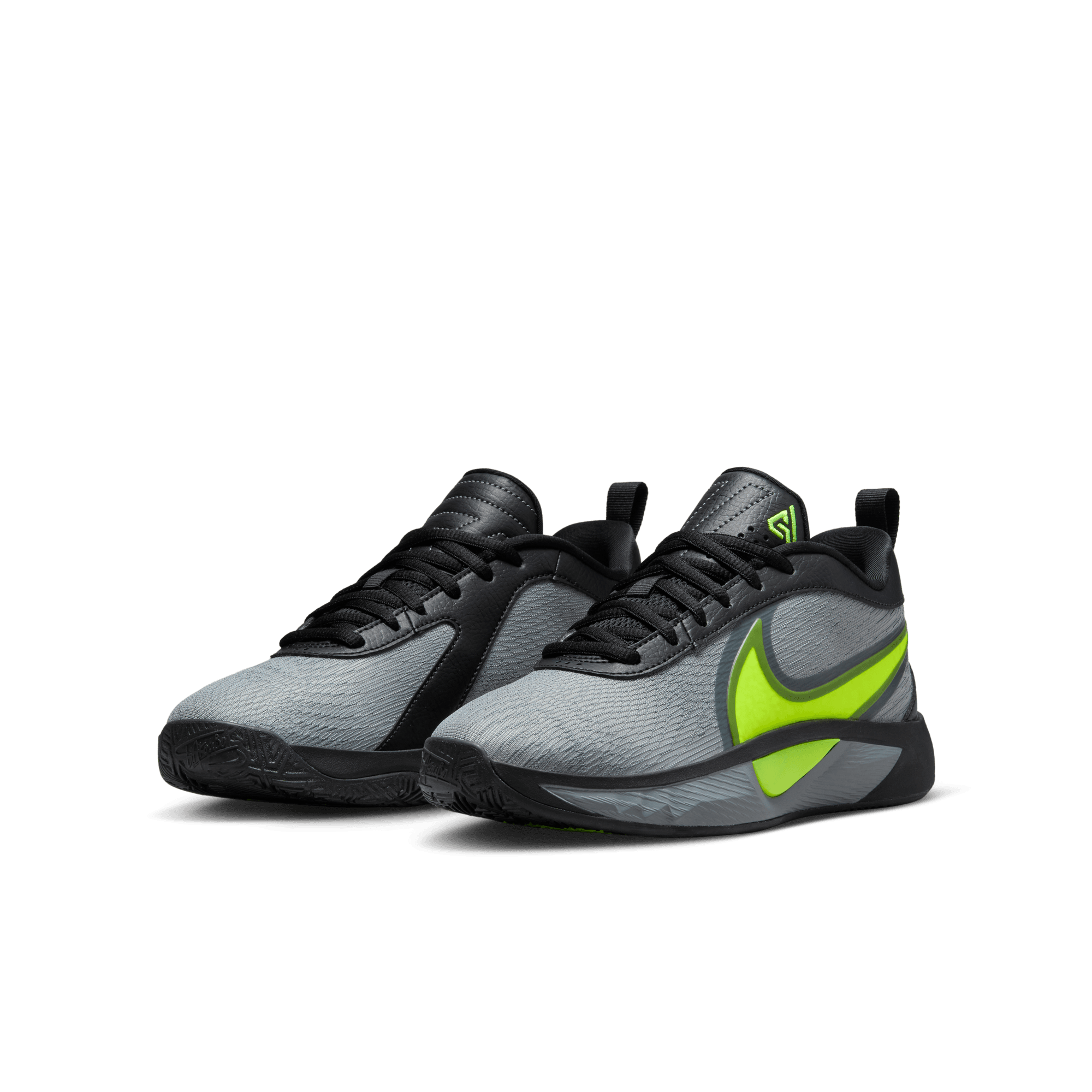 Nike sneakers 6 youth clearance