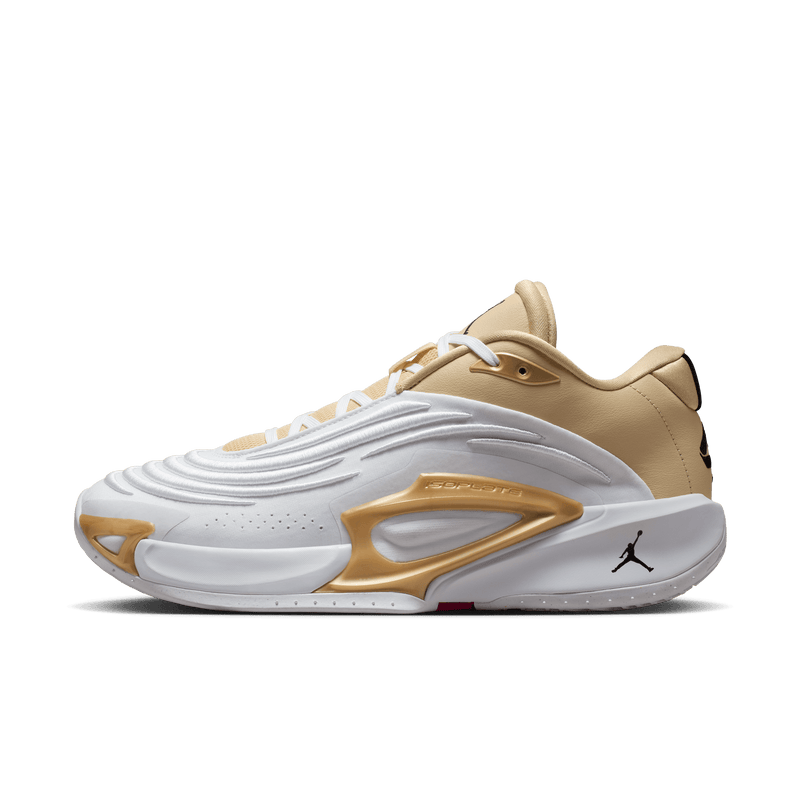Jordan Luka 3 SE "Matador" FZ2464-100