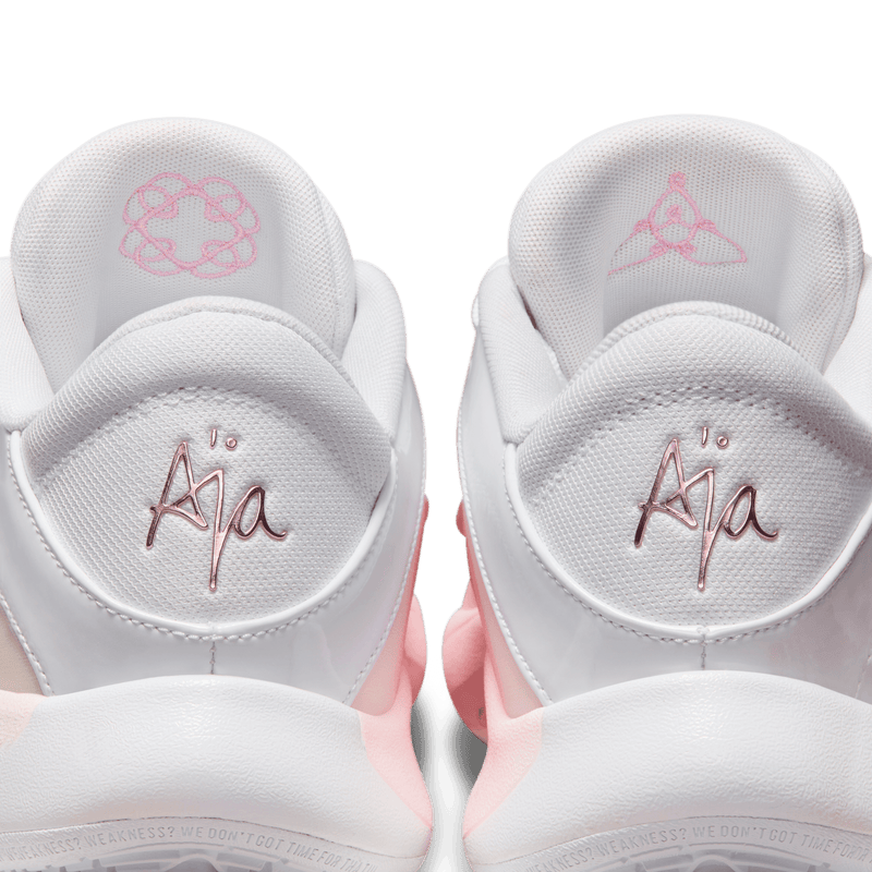 Nike A'One FZ8605-101