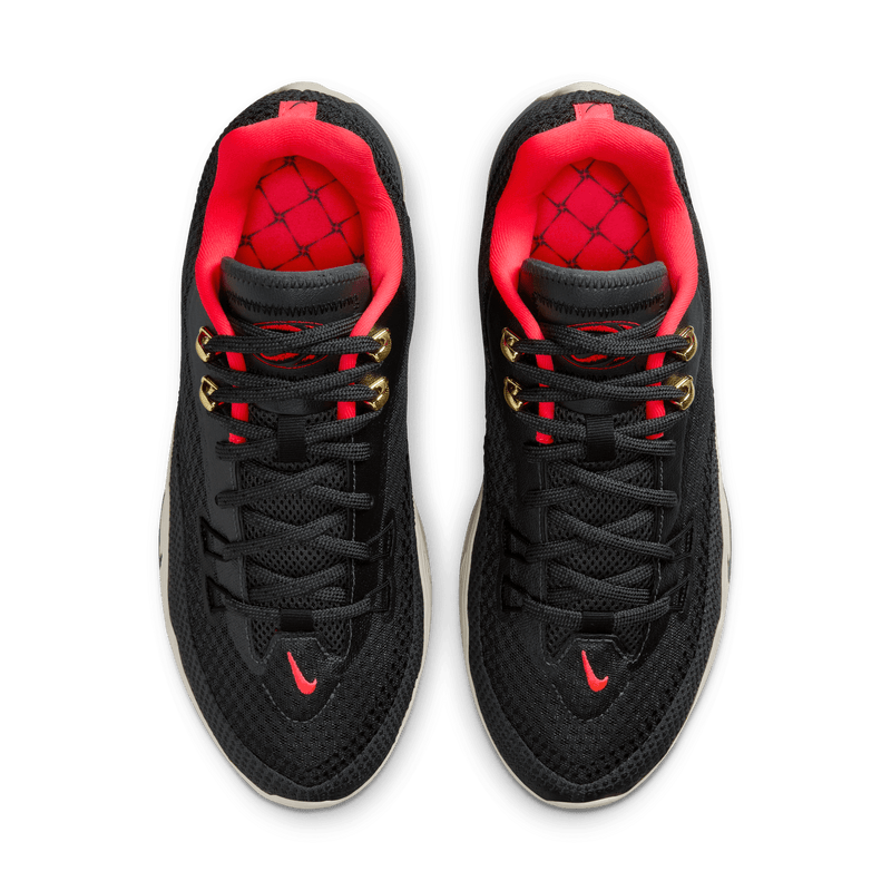 Nike S.T. Flare HF0219-001