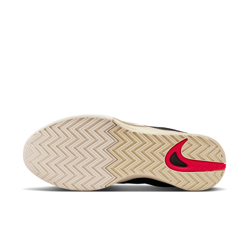 Nike S.T. Flare HF0219-001