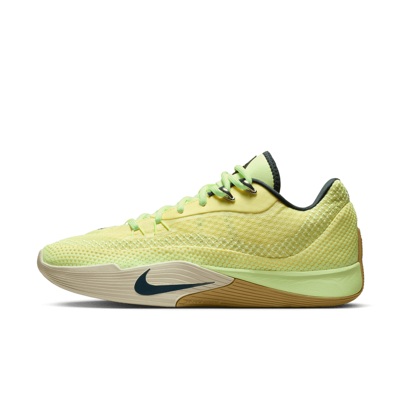 Nike S.T. Flare HF0219-800