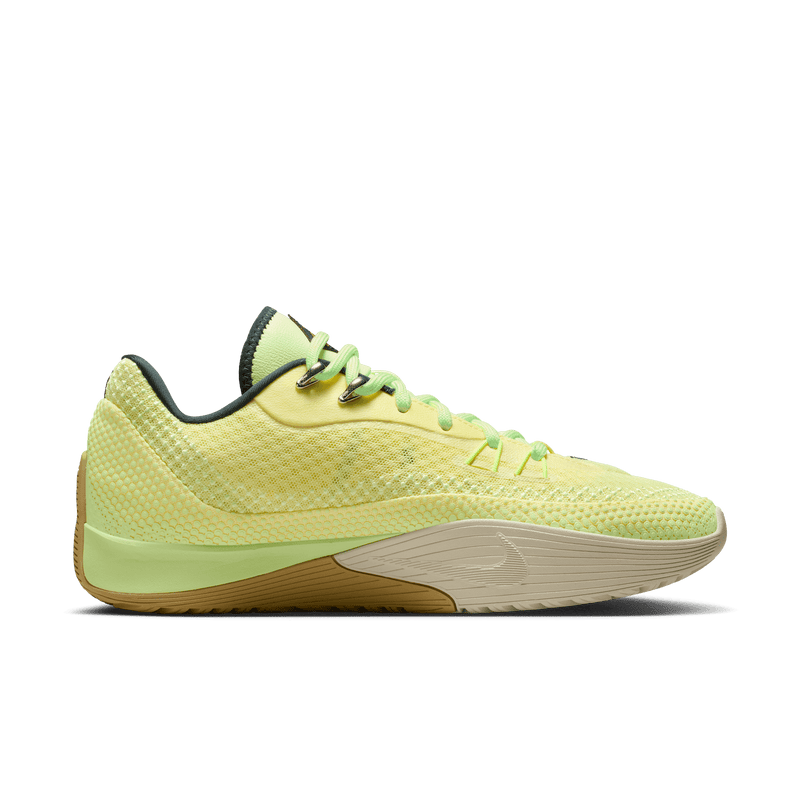 Nike S.T. Flare HF0219-800