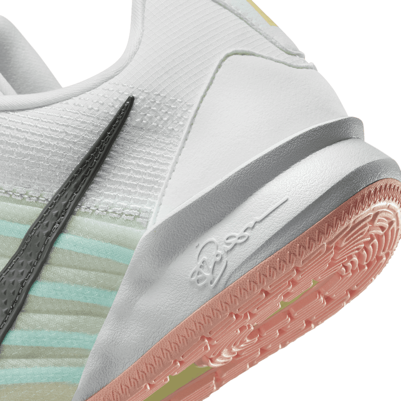 Nike Sabrina 3 "Silencer" HF2881-100