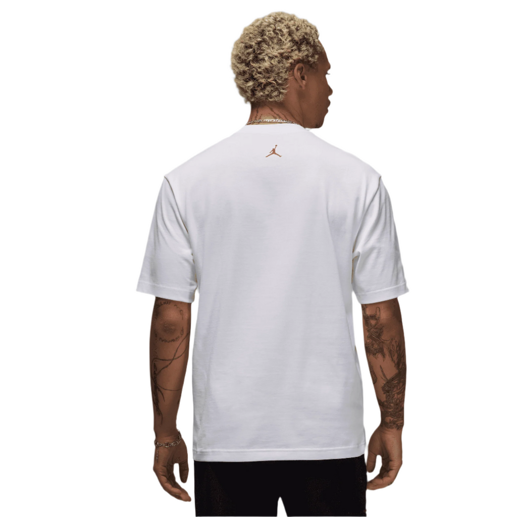 Jordan Sneaker Patch Tee "Chi" HJ2326-100