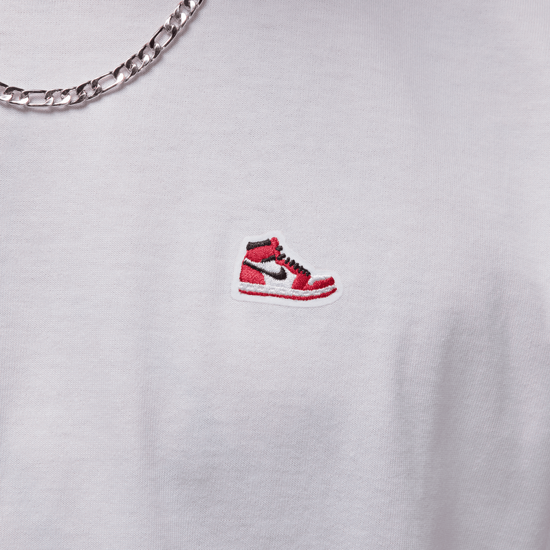 Jordan Sneaker Patch Tee "Chi" HJ2326-100