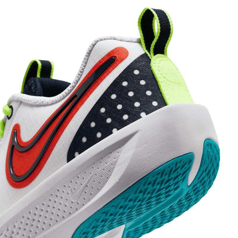 Youth Nike G.T. Cut 3 SE (GS) HJ3903-100
