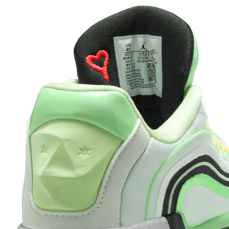 Youth Jordan Luka 4 "Space Navigator" (GS) HJ5225-300