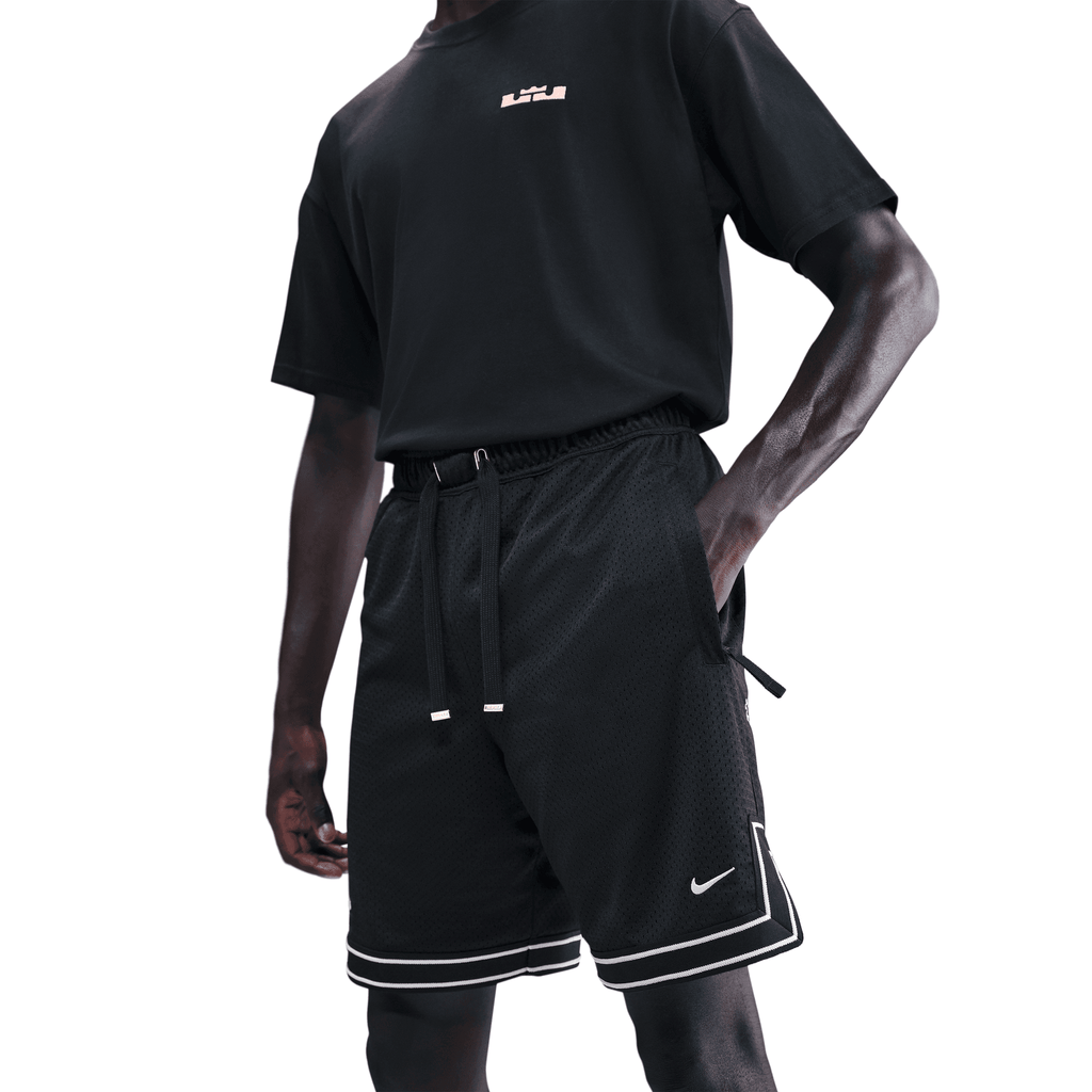 Nike LeBron 8" Shorts HV3394-010