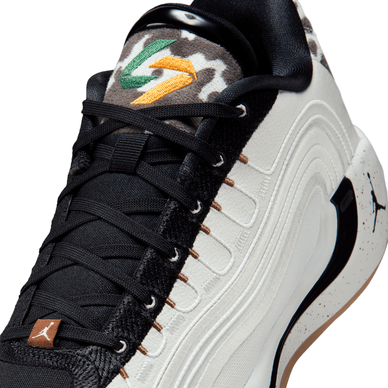 Jordan Luka 4 "Gone Ranching" IB7903-100