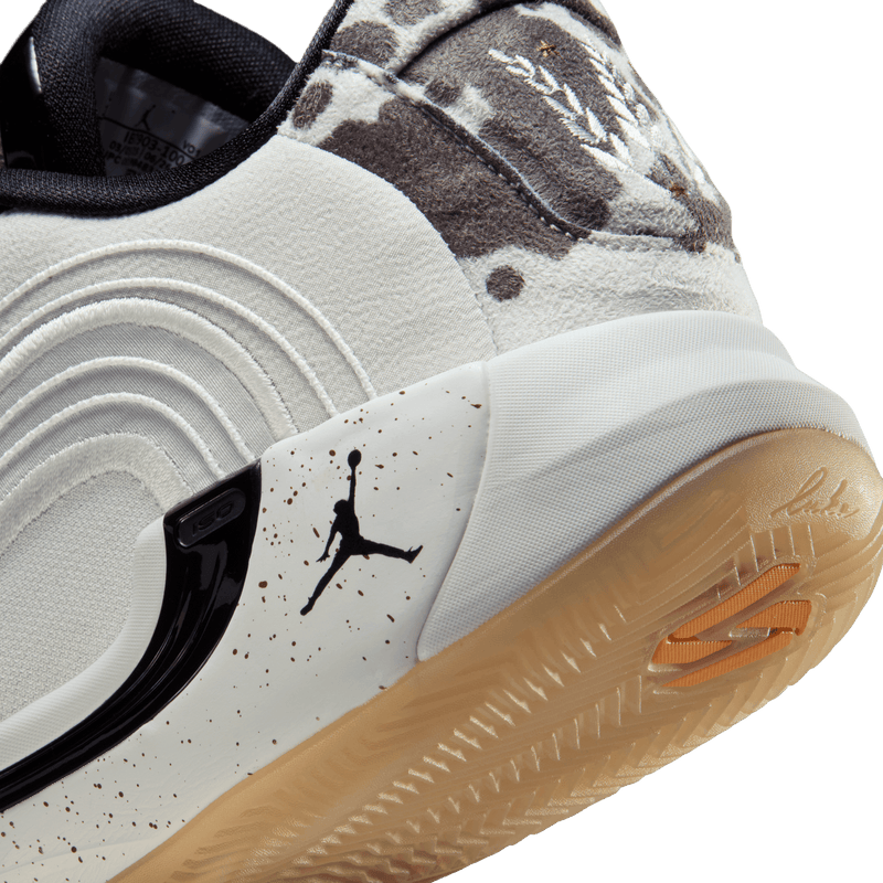 Jordan Luka 4 "Gone Ranching" IB7903-100