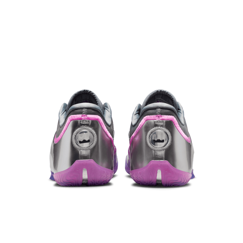 Nike LeBron XXIII "Bubble Boy" IF0694-002