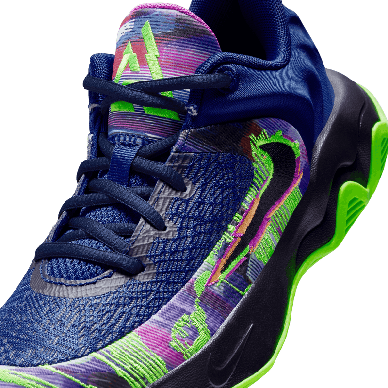 Youth Nike Giannis Immortality KC (GS) II0661-400