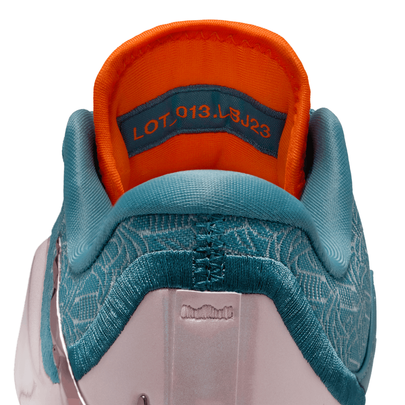 Youth Nike LeBron XXXIII ALT (GS) "Miami Twice" IM9005-001