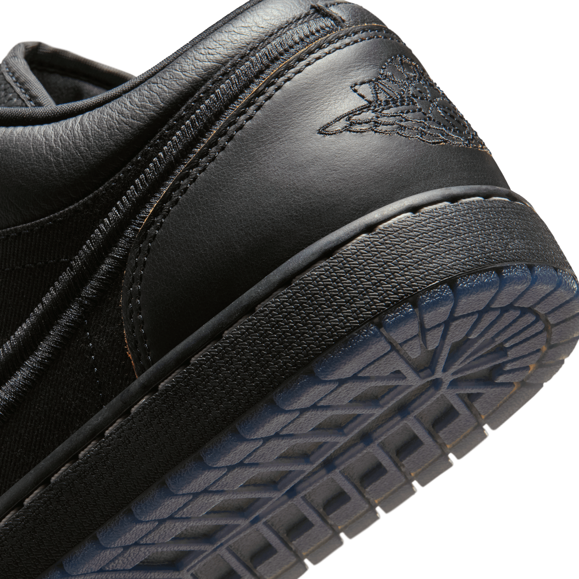 Air Jordan 1 Low SE 
