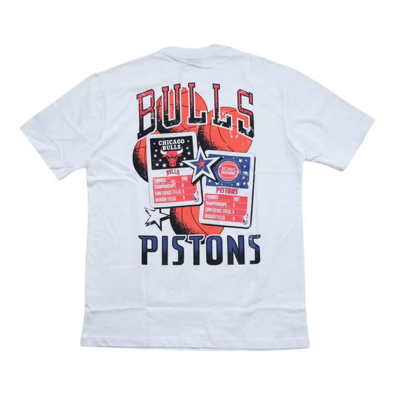 New Era Oversize Tee Bulls/Pistons (White)