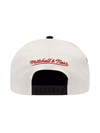 M&N Draft Day Pro Pinch Snapback - Chiacgo Bulls