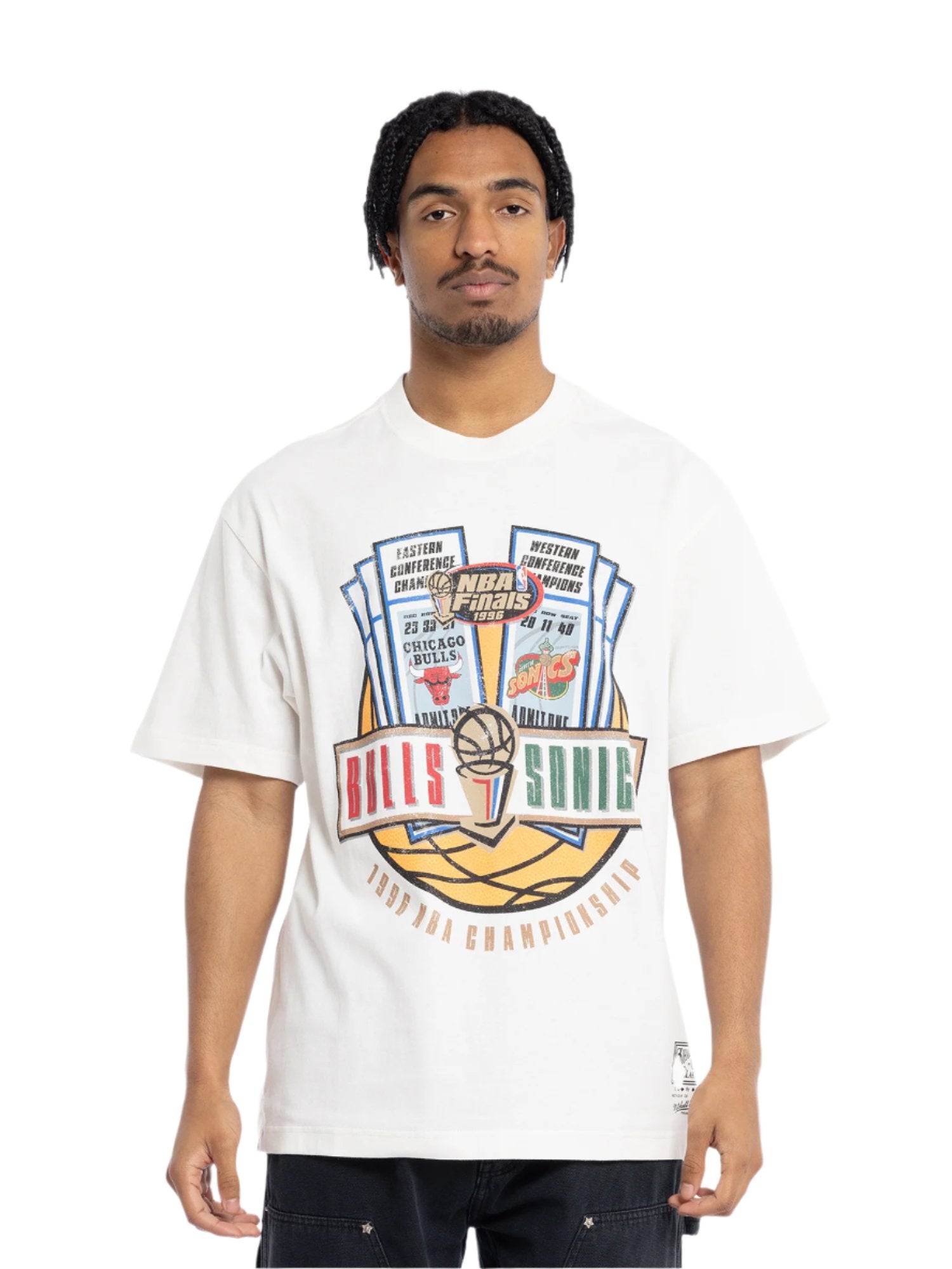 M&N 1996 NBA Finals Tee - Bulls Supersonics (Vintage White