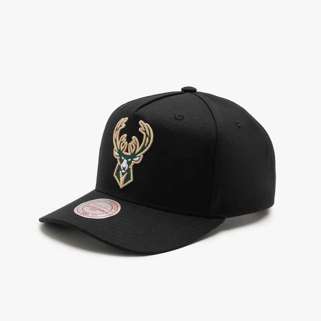 M&N Team Logo MVP Snapback (Milwaukee Bucks)
