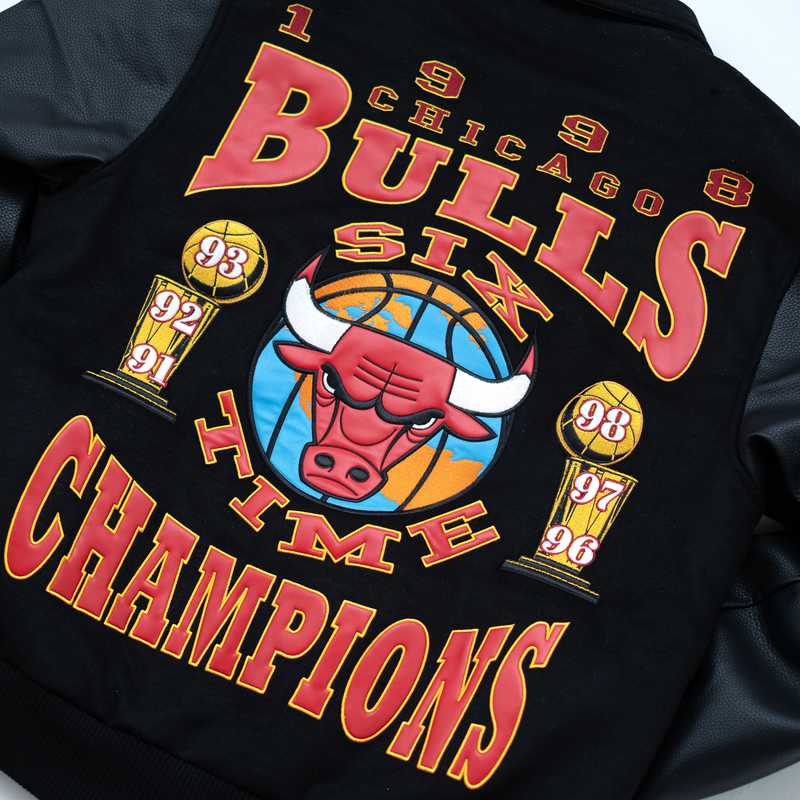 M&N Dynasty Jacket - Chicago Bulls