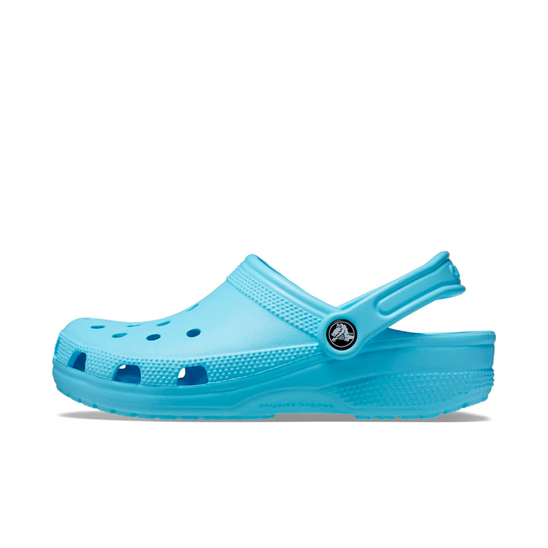 Baby blue 2025 women's crocs